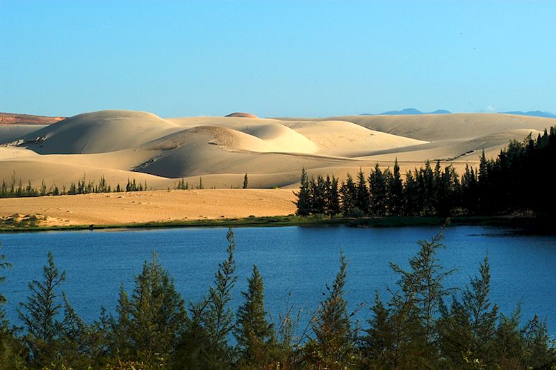 Many of Mui Ne's top award-winning photos are born