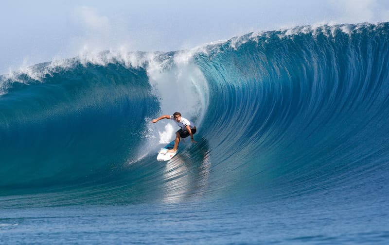 surfing in vietnam