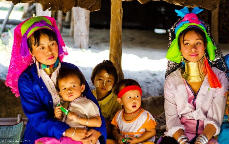 mujeres jirafas tailandia