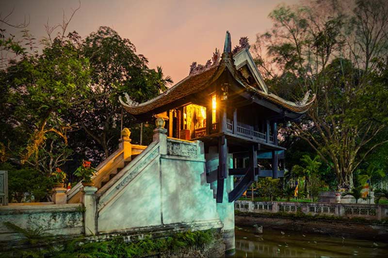 one pillar pagoda in the night