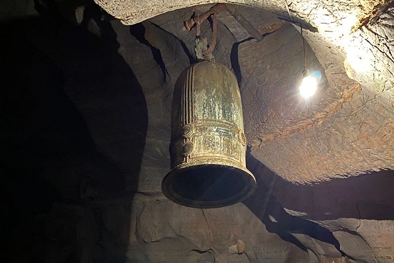 campana en pagoda bich dong