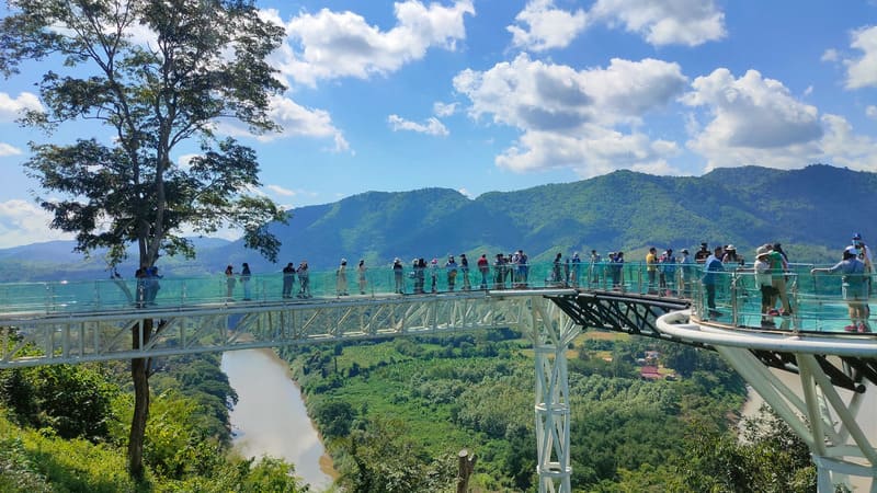 Skywalk in Chiang Khan