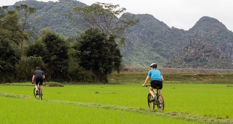 cycling in vietnam