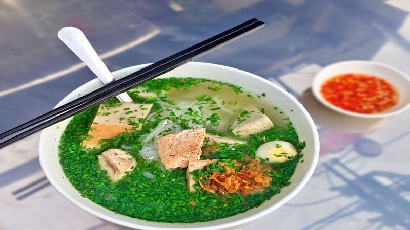 Vietnamese chive noodle soup