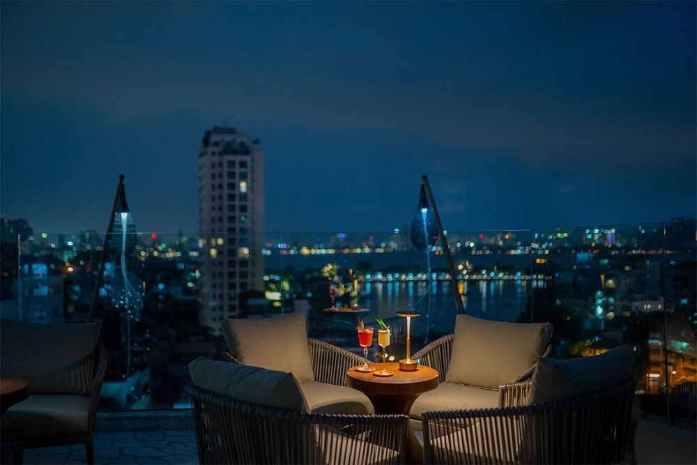 west lake night life