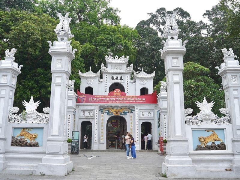 Quan Thanh Temple is a sacred, thousand-year-old site in the heart of Hanoi’s capital