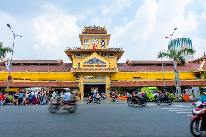 que ver en ho chi minh en 1 dia mercado binh tay