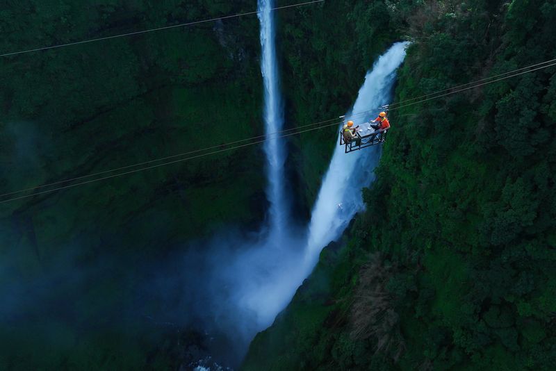 que ver en laos bolaven