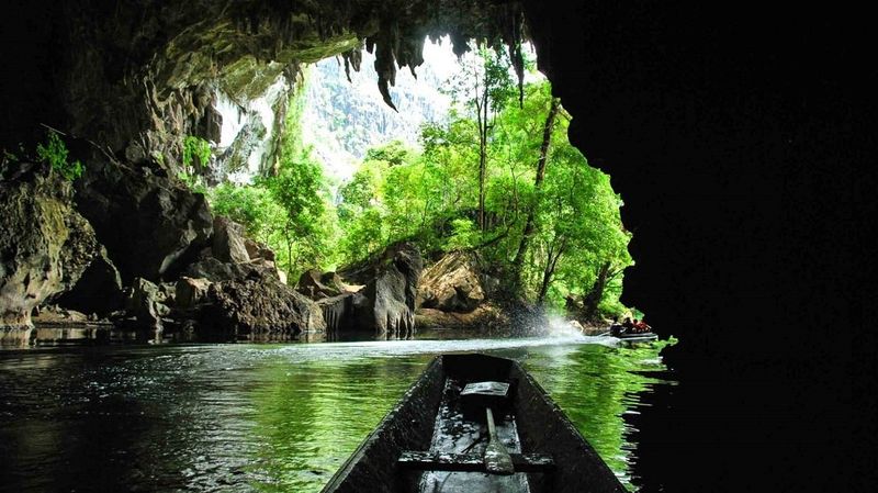 que ver en laos cueva kong lor