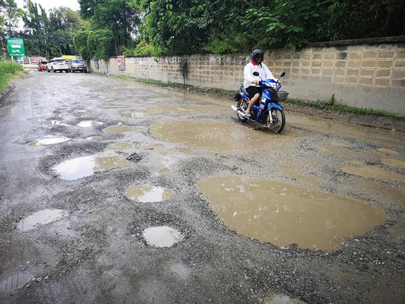 road in thailand