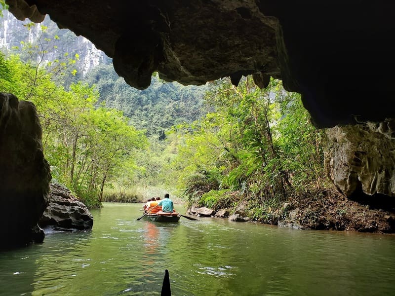 Trang An, a perfect place for meditation and self-reflection, away from the hustle and bustle of the city