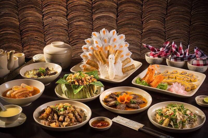 hue restaurants