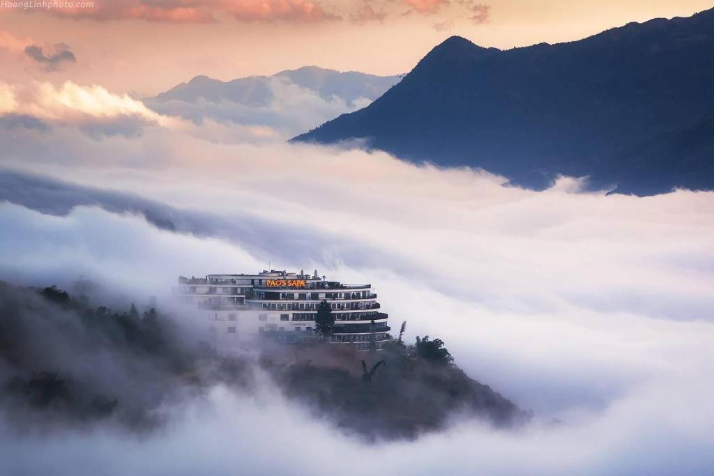 Cloud view of Pao's Sapa