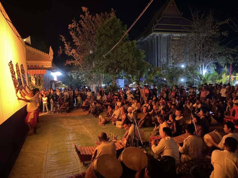 musica de sbek thom