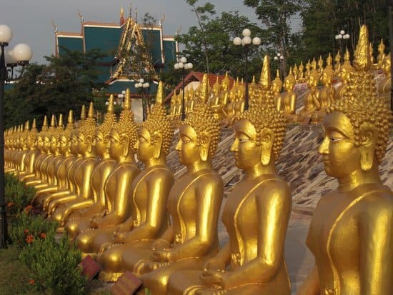 golden buddha