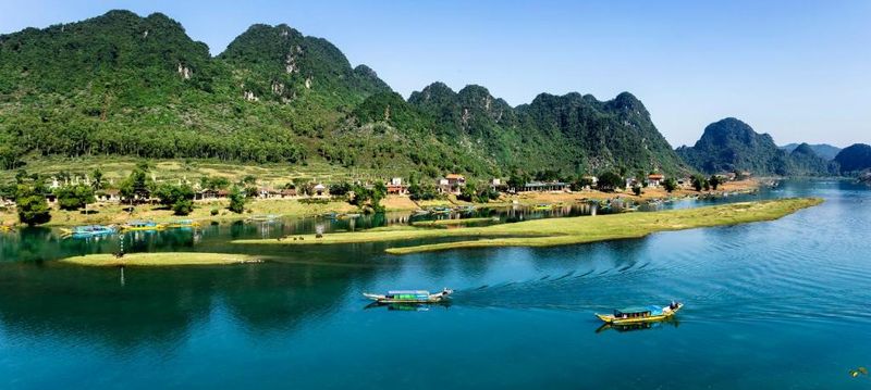 Tranquility and harmony with nature at Son Dong Bungalow