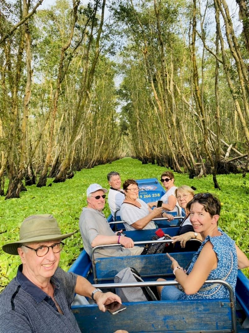 In the south, September is the flood season in the Mekong Delta, suitable for a boat ride