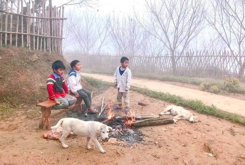 Little children in Sapa