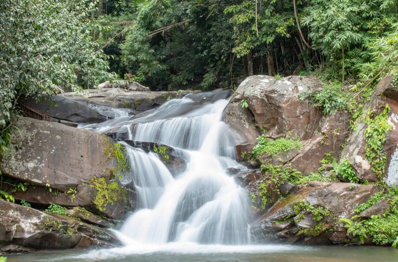 parque nacional tailandes en junio