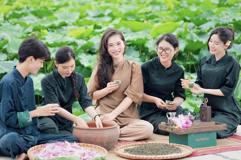 tea tasting vietnam