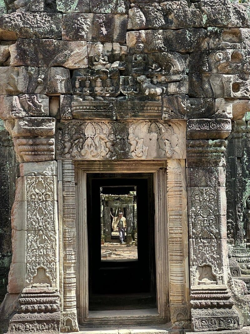 escultura de angkor thom