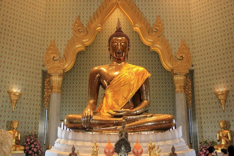 Golden Buddha Statue in Wat Traimit