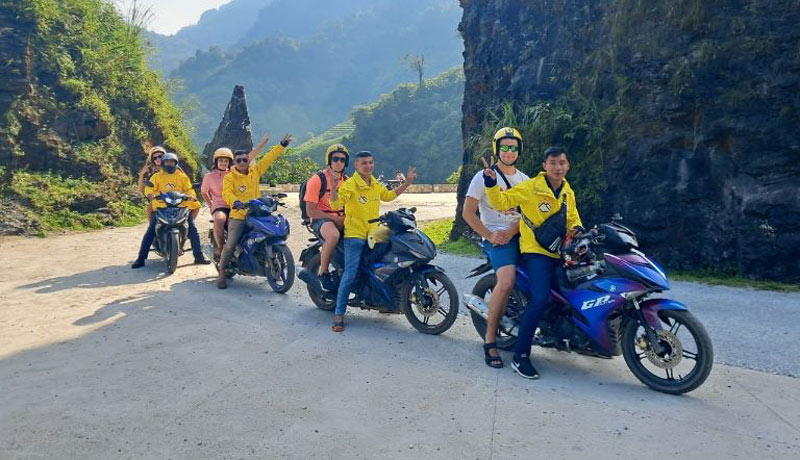 Booking an easy rider for Ha Giang loop