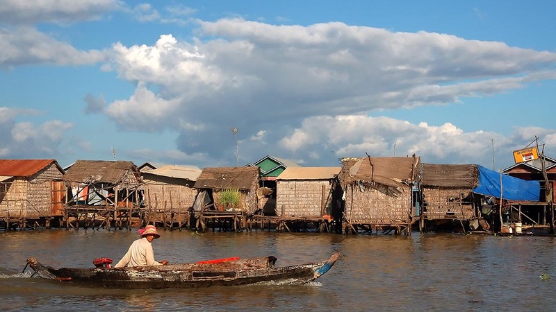 Experience the lifestyle of fishermen at Tonle Sap