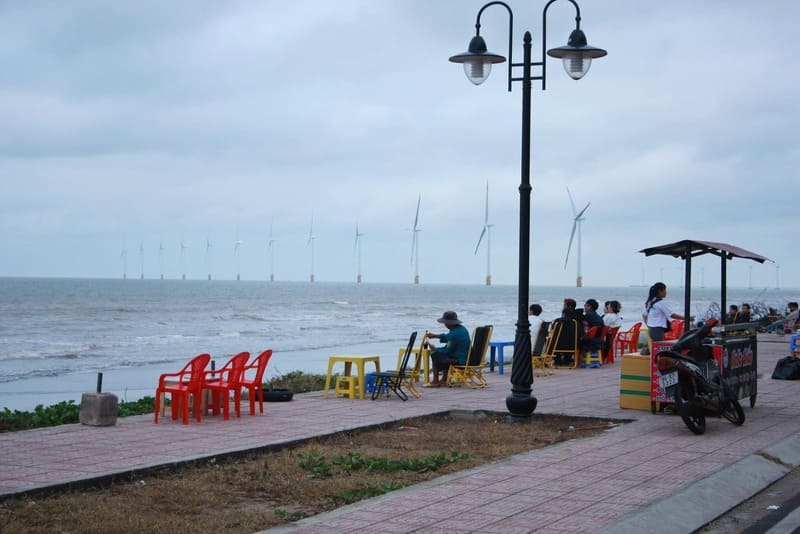 tra vinh beach