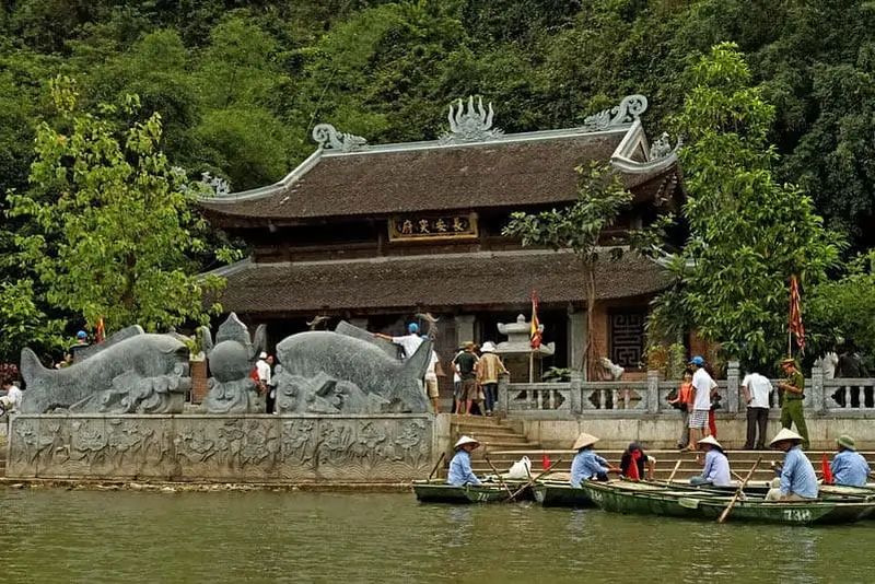 templo trinh en trang an