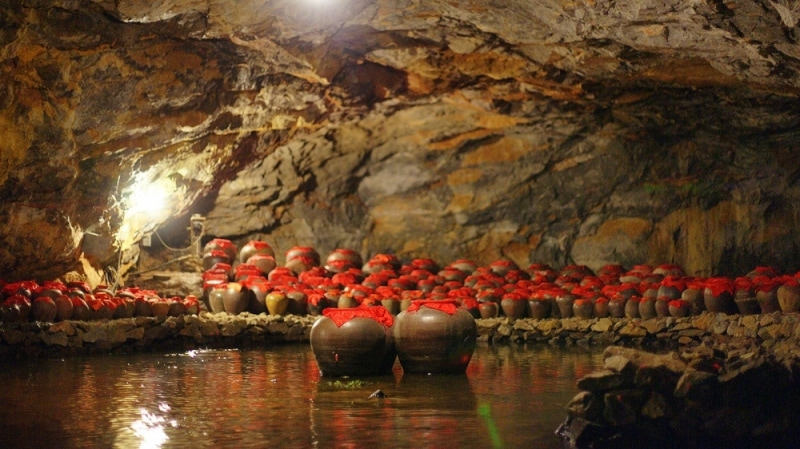 Cave of the Distillation of Alcohol