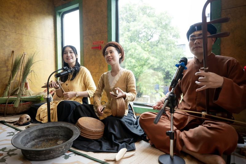 tren vietnam - tren turistico hanoi