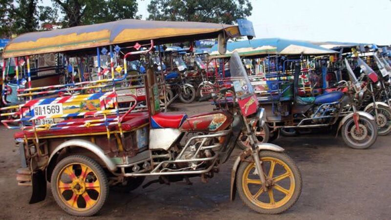 tuk tuks