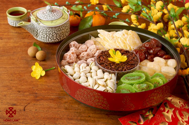 Desserts such as kẹo lạc, chè lam, ô mai always appear at the Vietnamese Tet festival