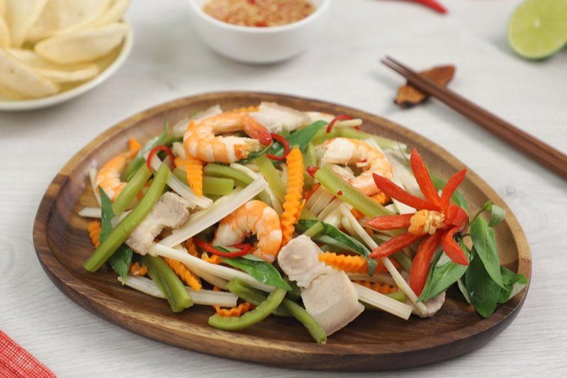 Shrimp and pork salad (Gỏi/nộm tôm thịt)