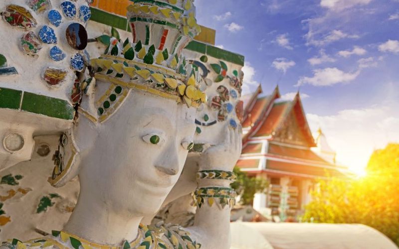 wat arun bangkok - decoracion en ceramica