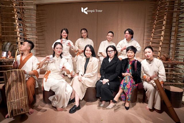 Our team at the GOm show 