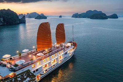 Crucero privado en Bahía de Halong