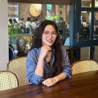 Thao Le (Travel Consultant)