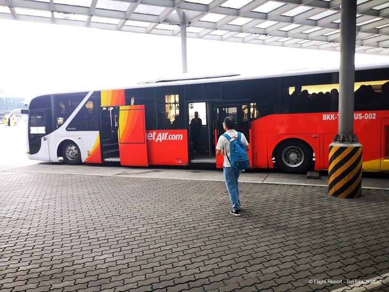 Thai Vietjet's bus to get to the plane