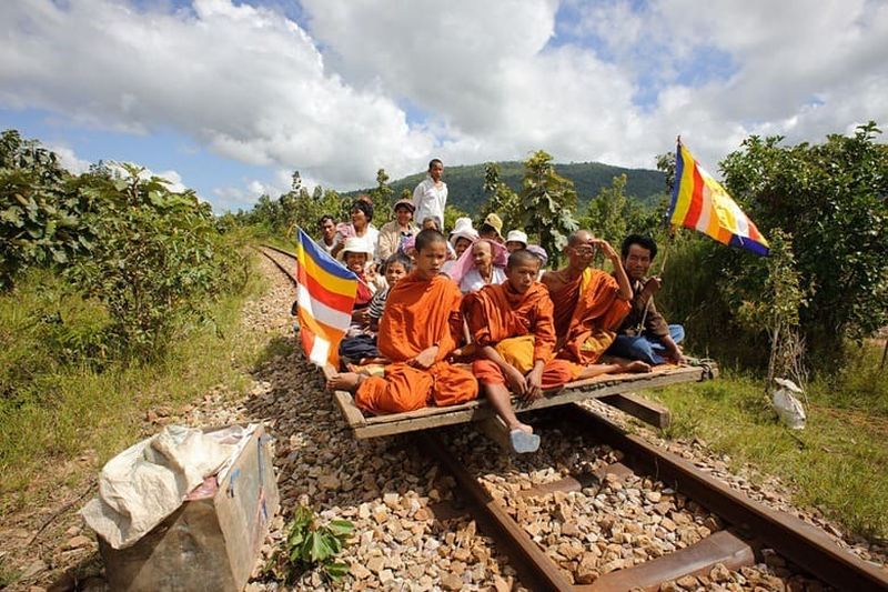 tren en bambu en battambang