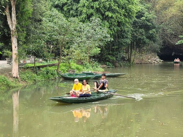 Un paseo en barco en Trang An, Ninh Binh