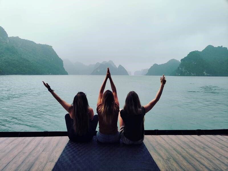 Tour “DE LA BAHÍA DE HALONG A LOS TEMPLOS DE ANGKOR”
