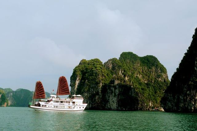 Un crucero perfecto por la bahía de Halong