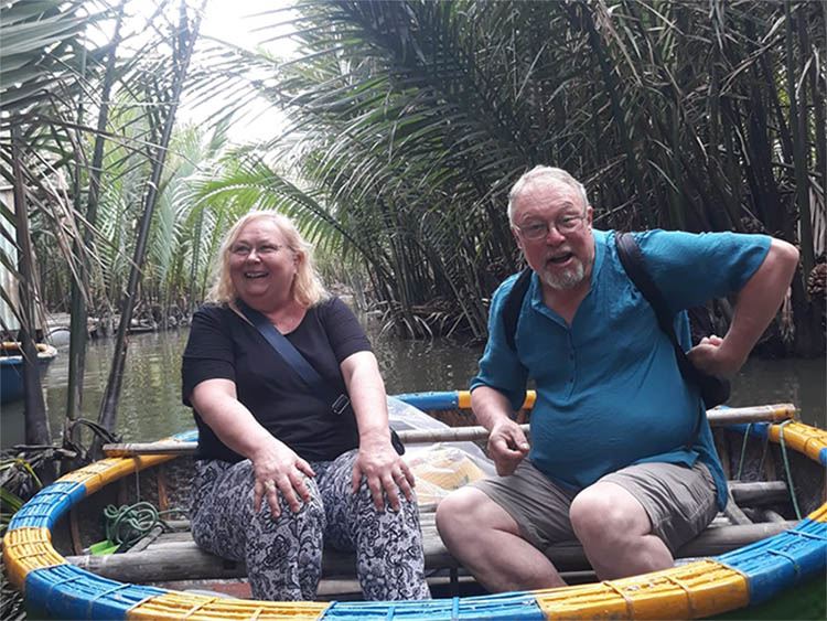 Viaje de la bahía de Halong a la playa de Phu Quoc en 14 días
