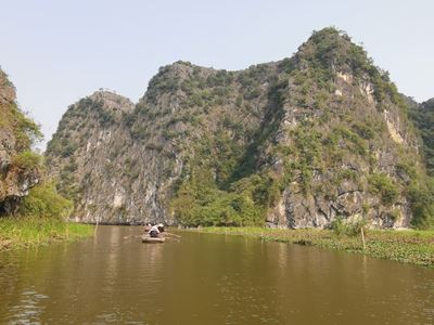 Boat adventure through a fairytale-worthy landscape!