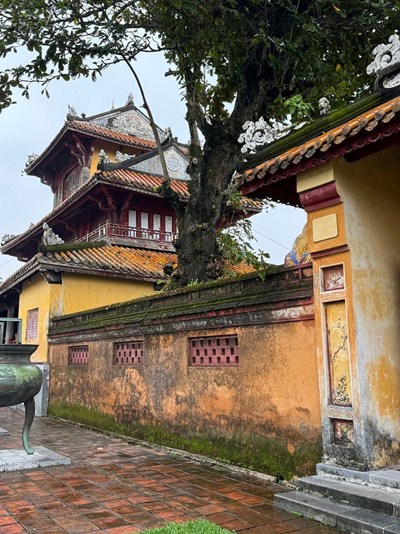 Un templo en Hué, la ciudad rica en cultura e história