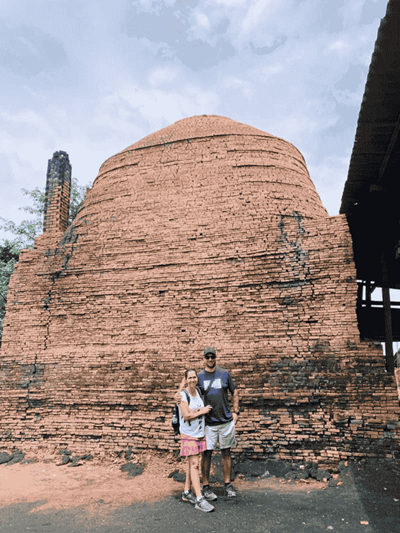 They were really happy when exploring Vietnam's historical sites.