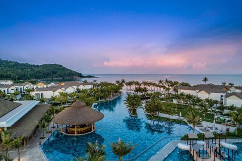 Luxury Vietnam Tour in Two Weeks for Discerning Travelers