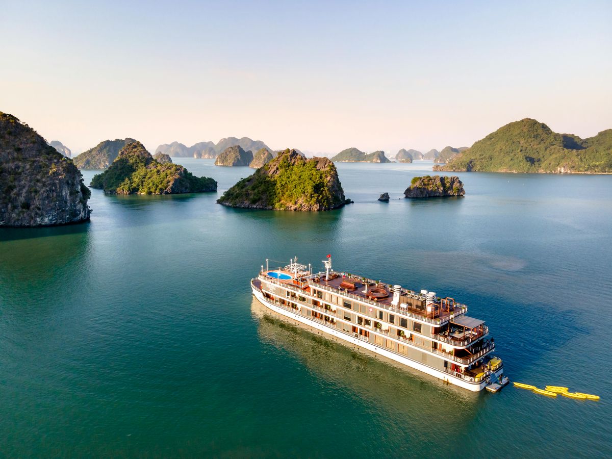 Crucero por la bahía de Halong 2 días